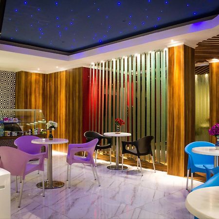 Madu Inn Джакарта Екстер'єр фото